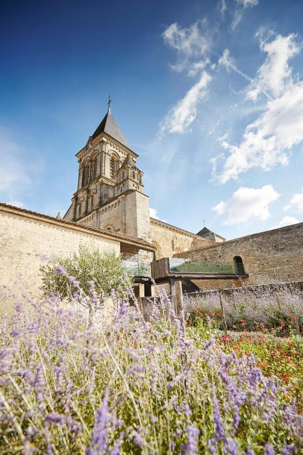 Chambres D'Hotes Le Tilleul Saint-Hilaire-des-Loges Dış mekan fotoğraf